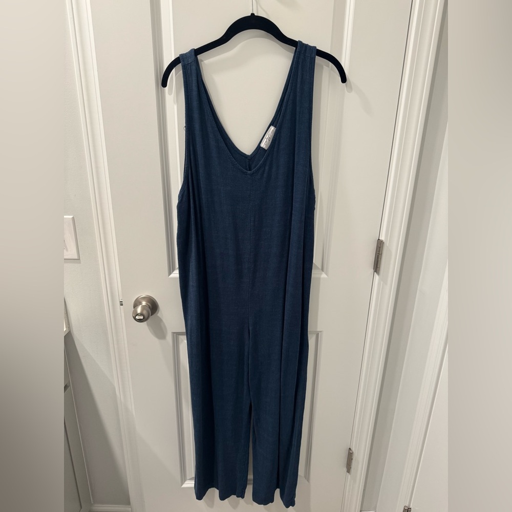 Carly Jean Los Angeles Blue Cropped Jumpsuit